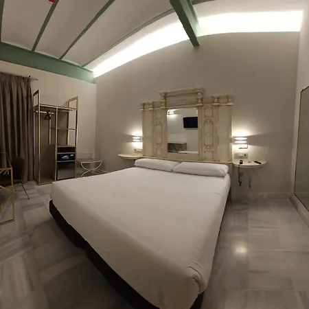 Hotel Yit Casa Grande 4*